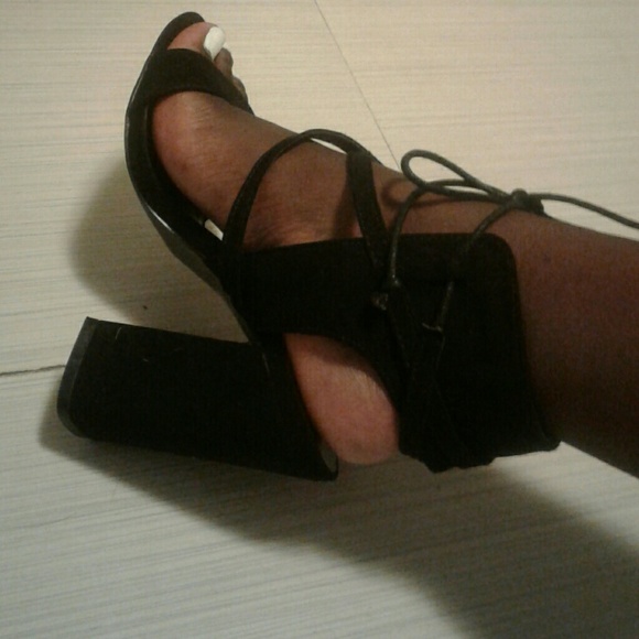 Black Strappy Sandals with tie - Picture 1 of 4